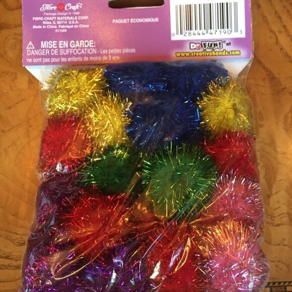 TINSEL POMS 20 1” by Creative Hands for Crafts! - Picture 2 of 2